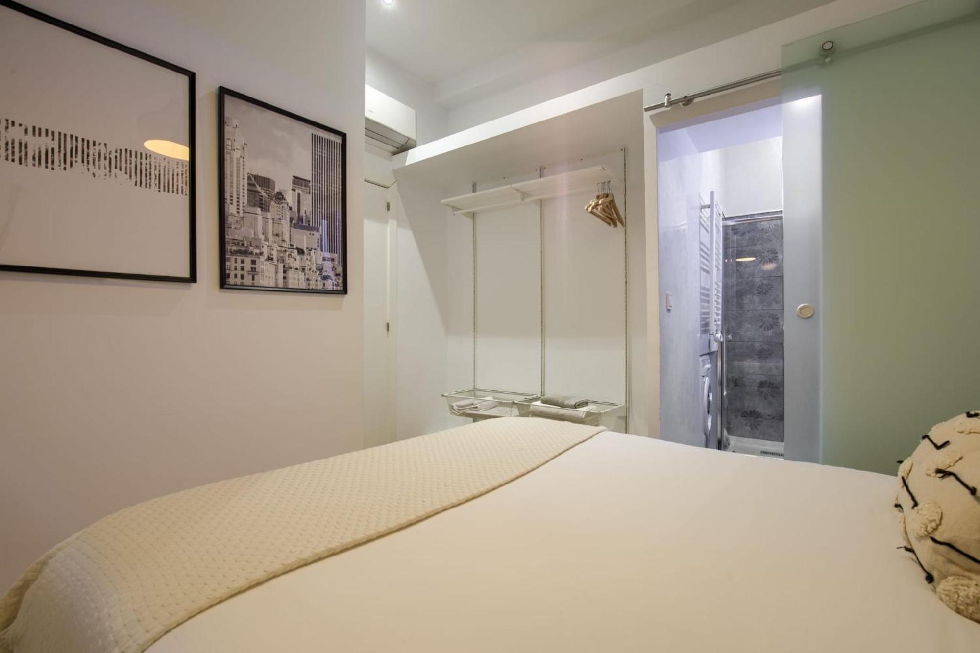 Espectaculares Apartamentos Centro Мадрид Экстерьер фото